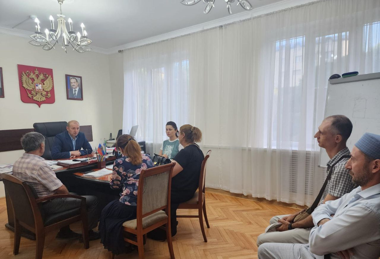 В Госжилинспекции РД прошел еженедельный прием граждан