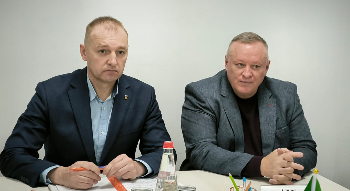 В Каспийске прошел прием граждан по вопросам ЖКХ