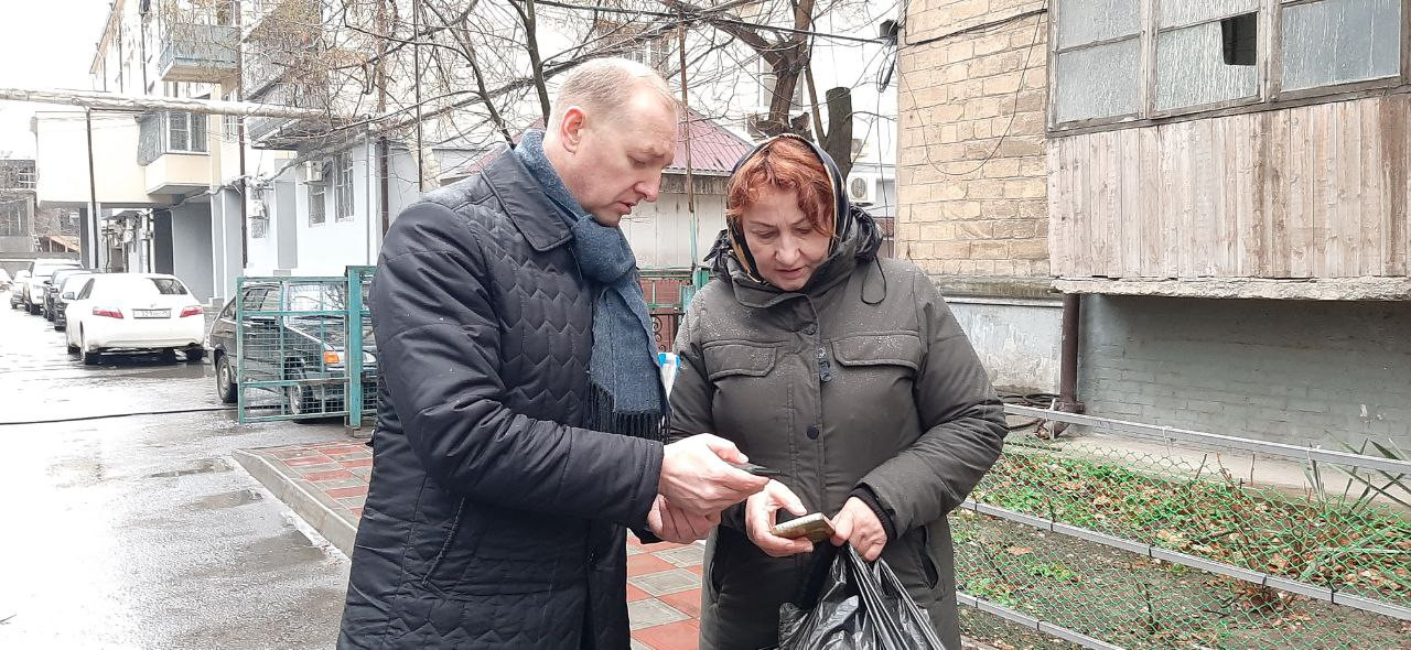 Сергей Касьянов принял участие во встрече с активом многоквартирного дома по адресу ул. Гамзатова 117