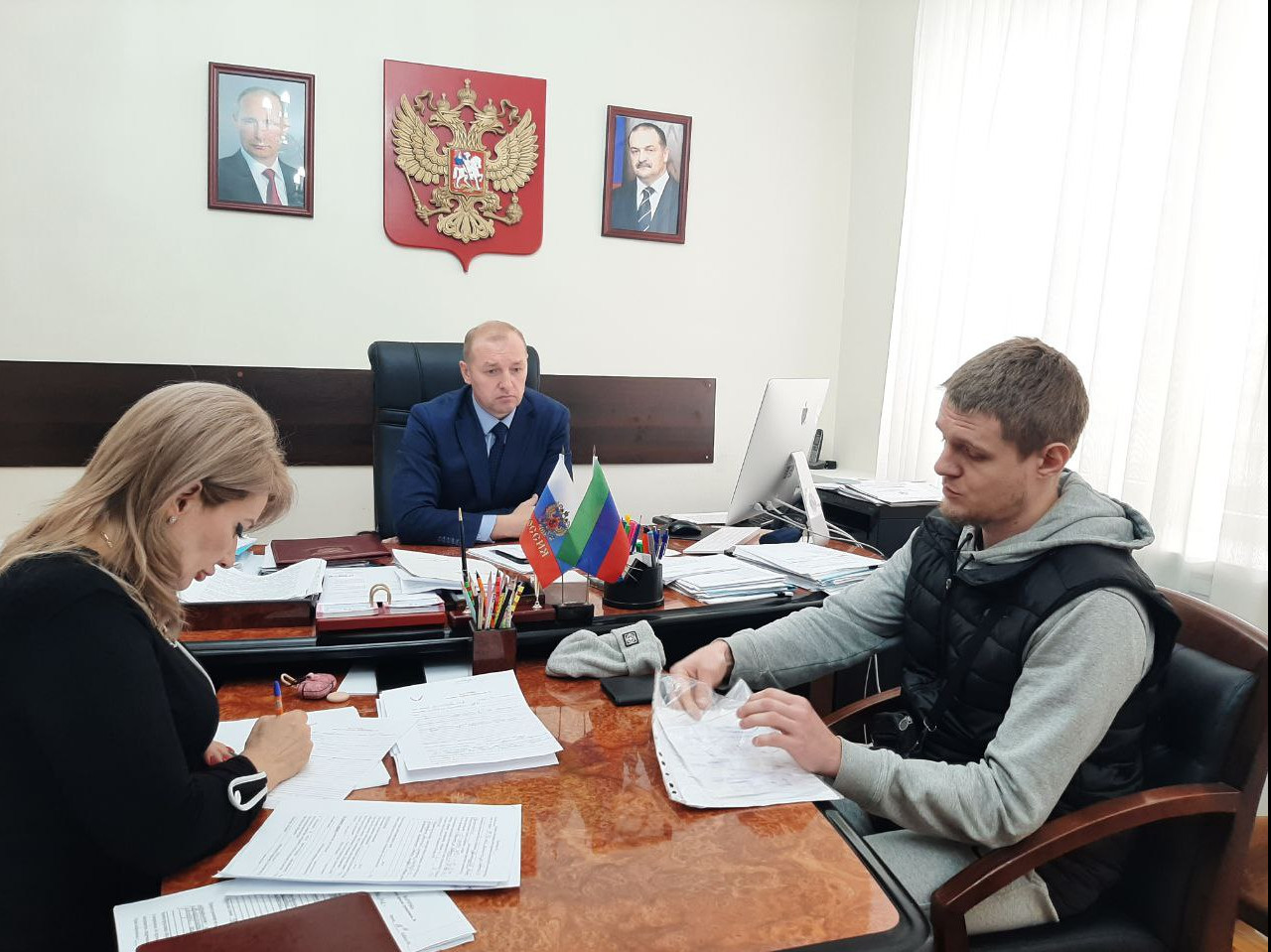 В Госжилинспекции РД выслушали обращения граждан