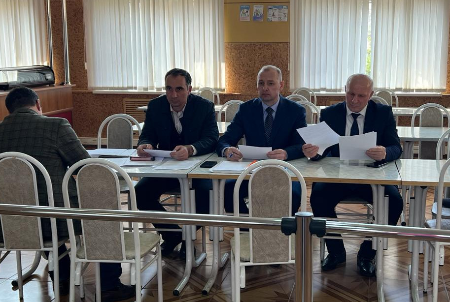 Лицензионная комиссия РД принимает квалификационный экзамен на знание жилищного законодательства