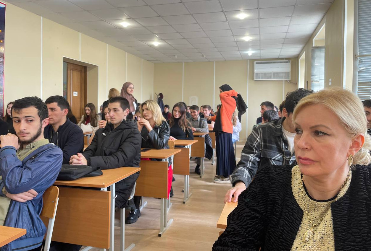 Студенты и преподаватели  Дагестанского государственного педагогического университета на трех площадках ВУЗа  прошли Контрольную по ЖКХ