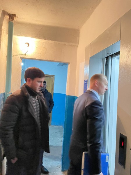 Проверка исполнения поручения Главы РД состоялась в мкд по ул. Тахо-Годи, 25 "а"