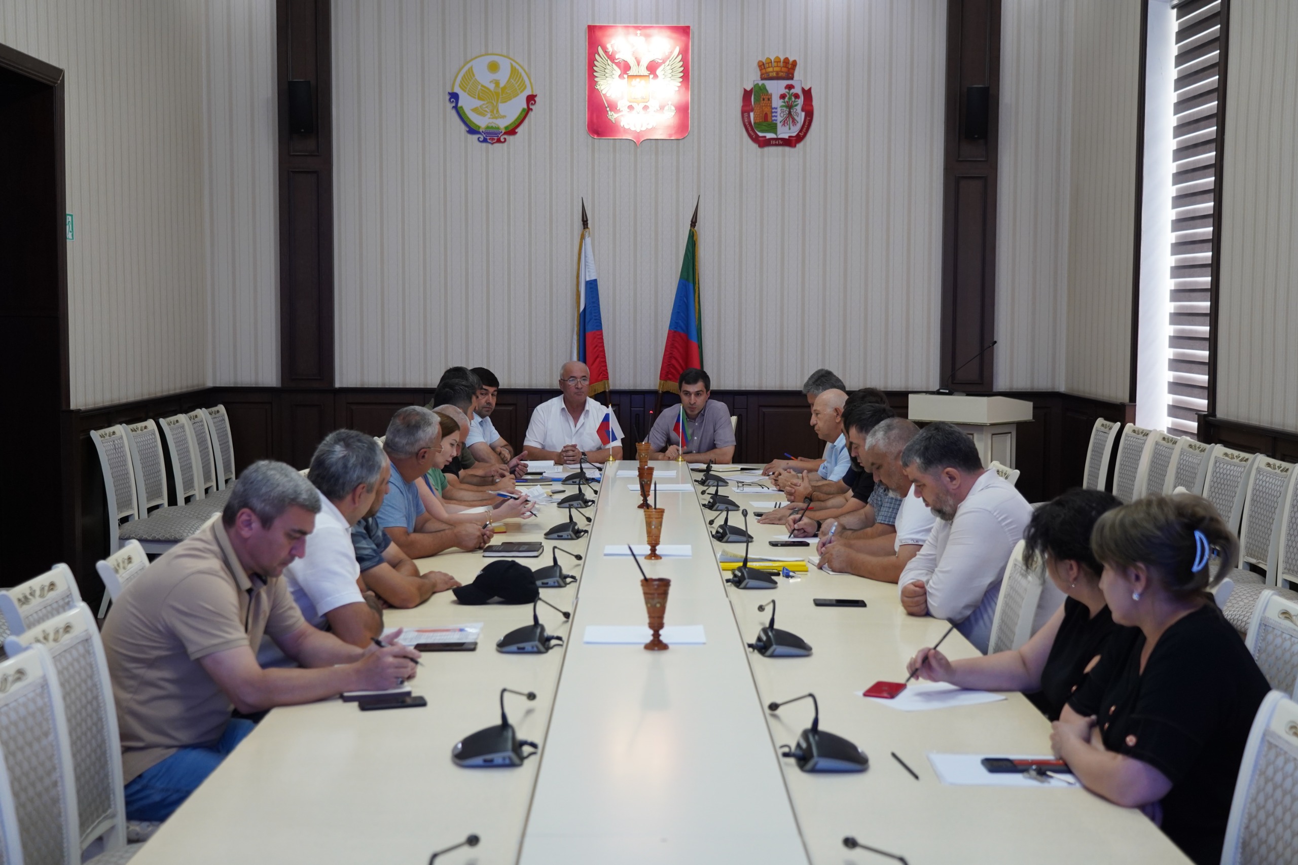 Госжилинспекция РД обсудила подготовку к отопительному сезону в Дербенте