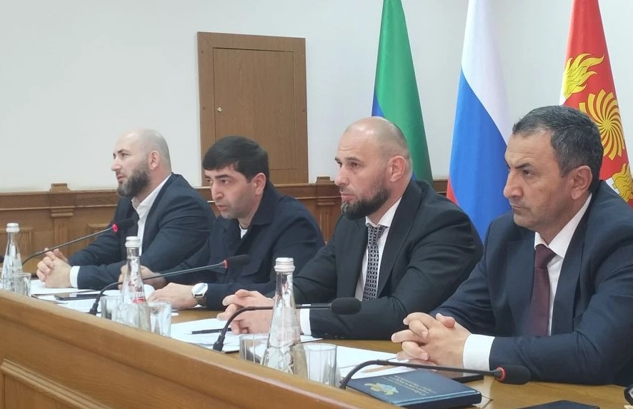ГЖИ РД, мэрия и ресурсники договорились о жестком контроле за подготовкой жилого фонда Махачкалы
