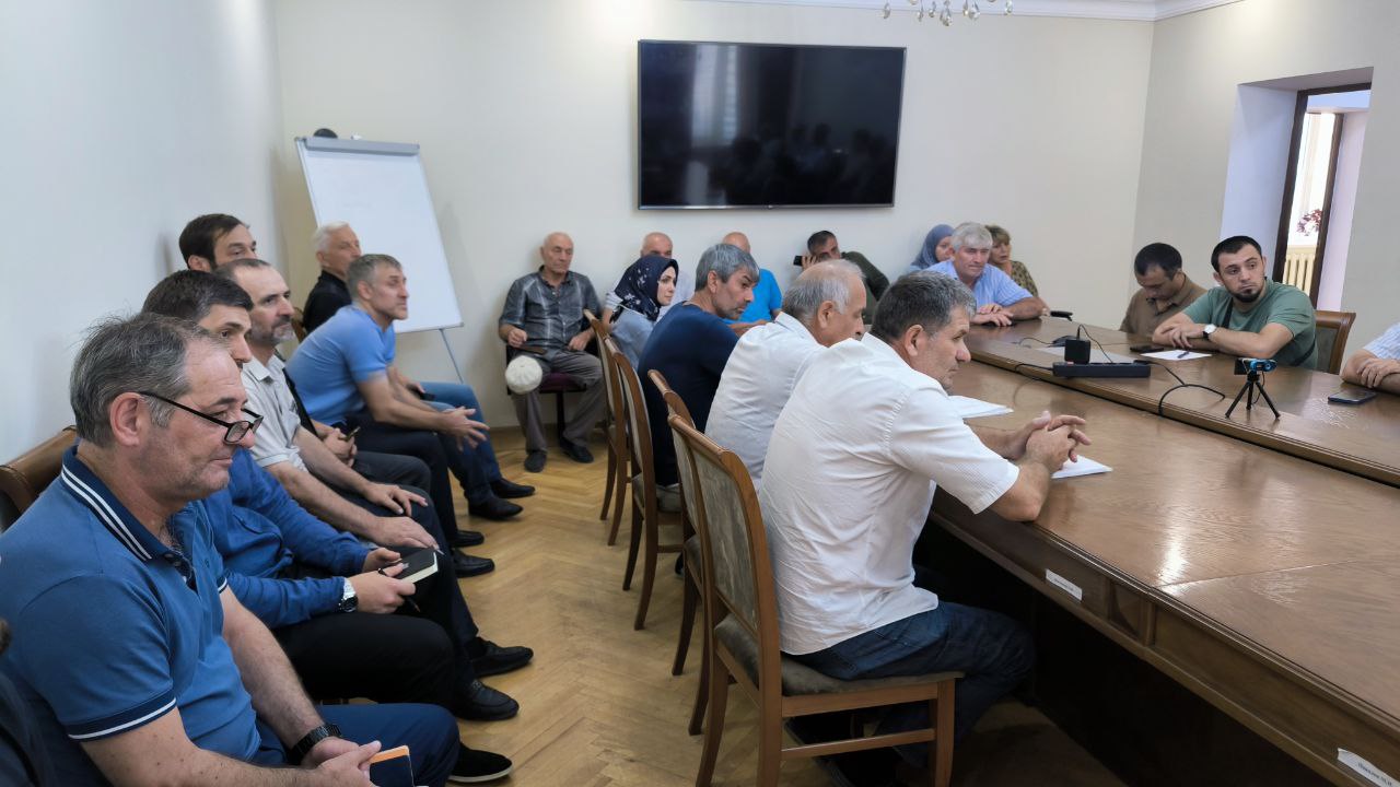 Госжилинспекция РД поручила управляющим компаниями держать на особом контроле заявления участников СВО и членов их семей