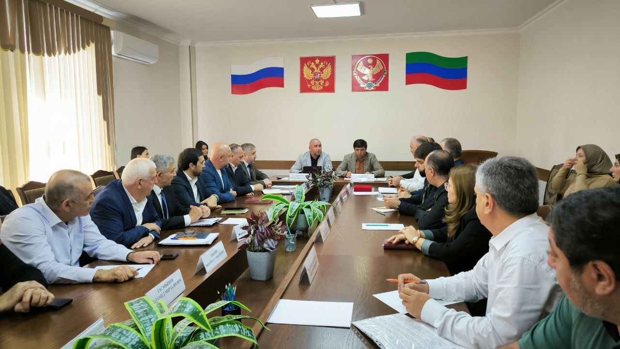 Врио руководителя Госжилинспекции РД проверил готовность Дагестанских Огней к зиме