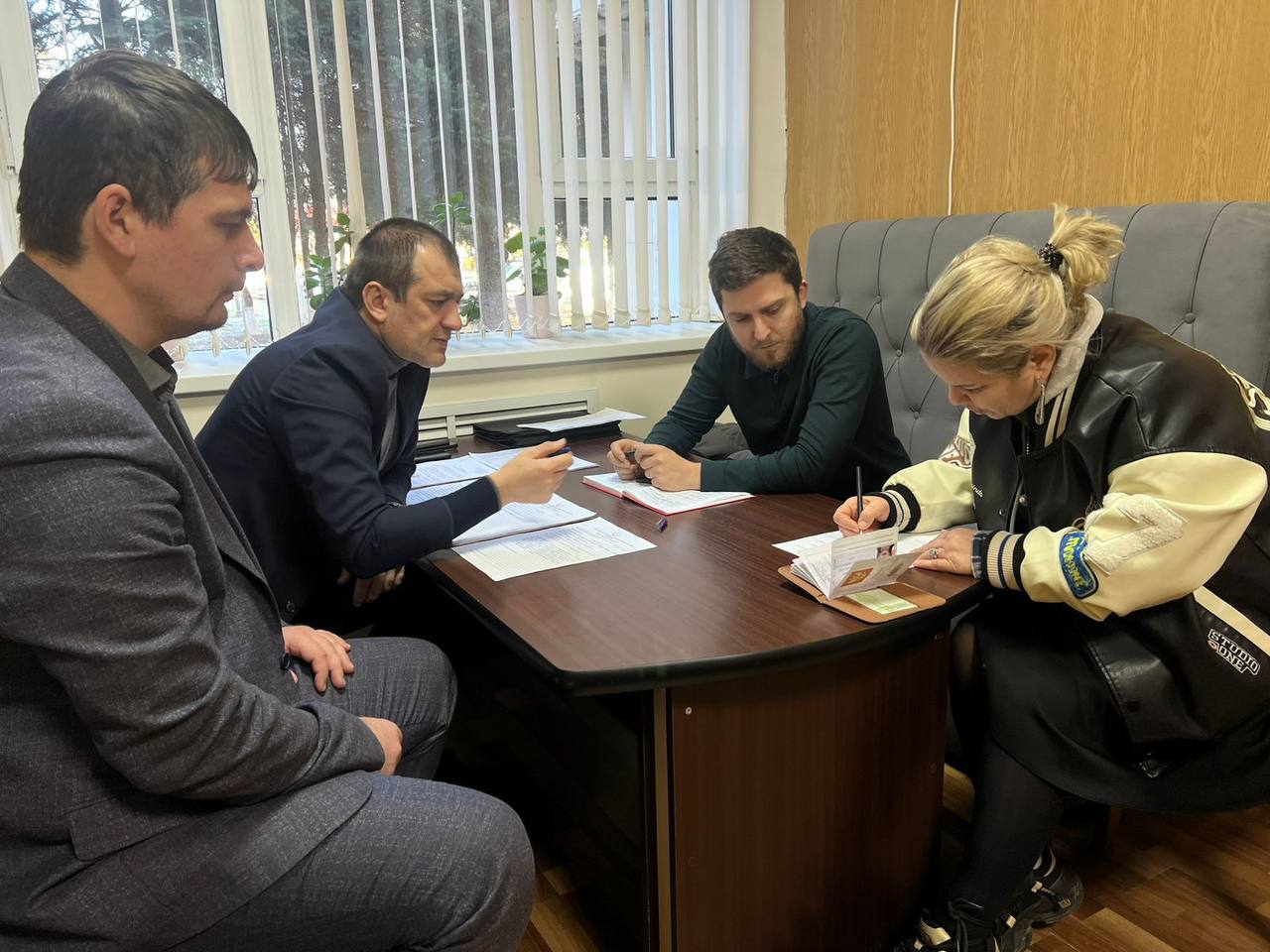 В Кизилюрте Госжилинспекция РД рассмотрела обращения по вопросам отопления и содержания МКД