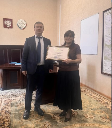 Торжественное награждение сотрудников Госжилинспекции РД