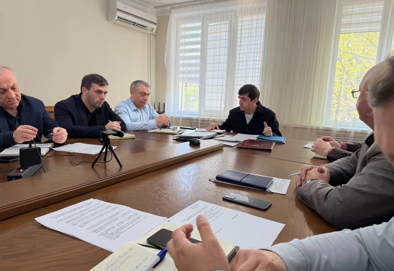 В Госжилинспекции Республики Дагестан подвели итоги аппаратного совещания