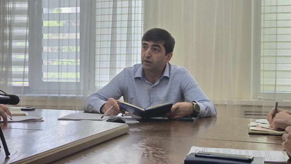 Итоги аппаратного совещания: жёсткий спрос с УК «Родник» и «Альфа-М», итоги недели и рейтинг УО за май